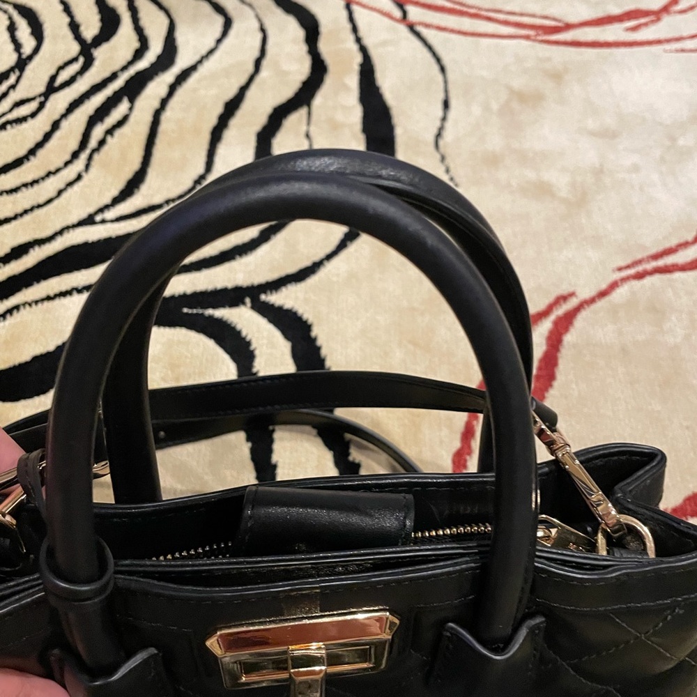 Michael Kors Bag - Picture 10 of 14